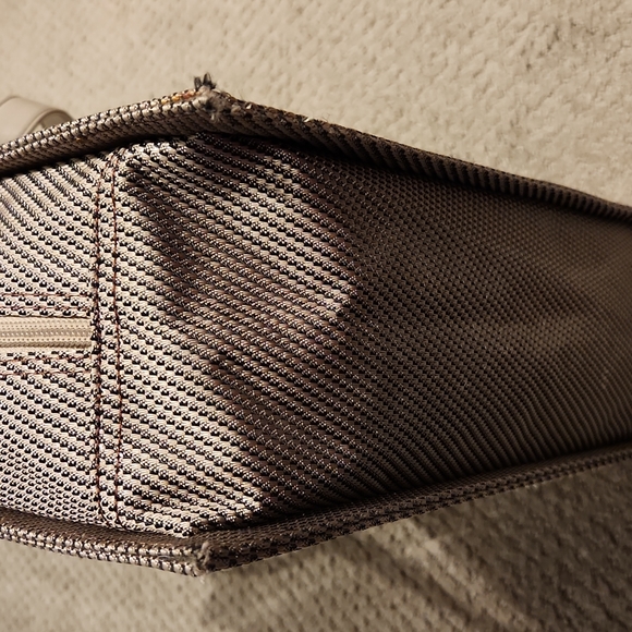 Samsonite laptop / briefcase . NEVER USED = FINAL PRICE - Picture 8 of 16